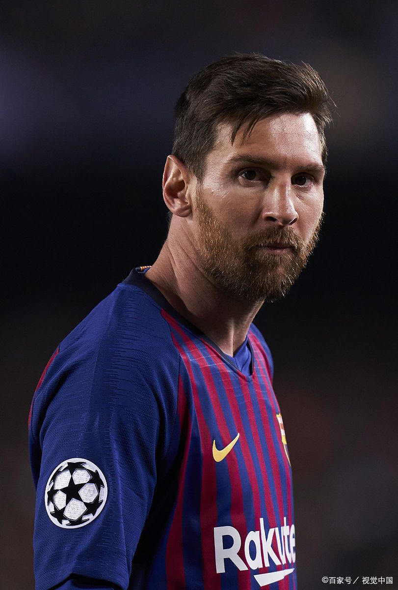 皇家马德里在圣马梅斯的闪耀之夜：逐一点评球员表现（圣马梅斯见证皇马高光时刻：逐个盘点球员发挥）