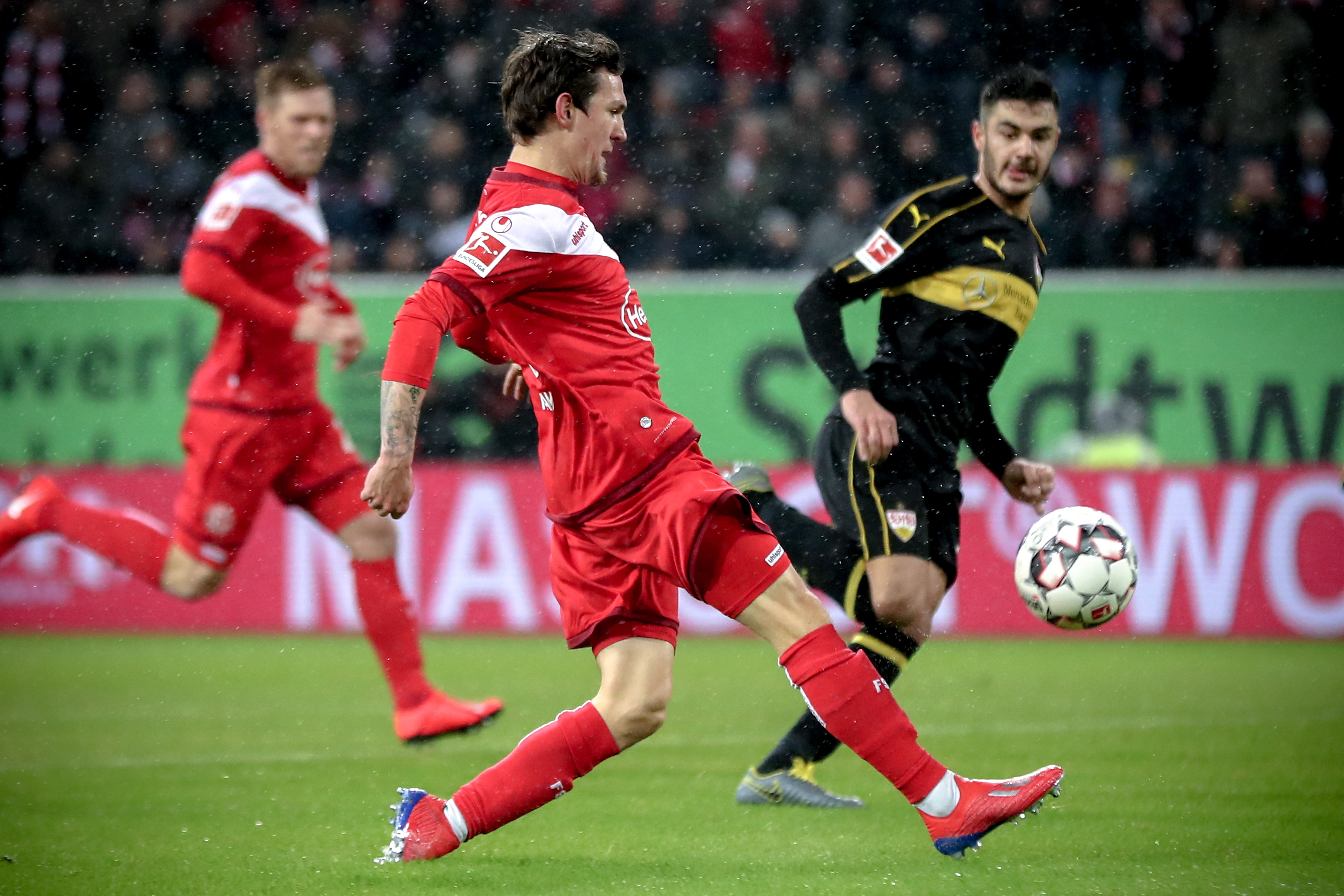 NBA球员合同更新及薪资排名（NBA球员最新合同与薪资榜单）