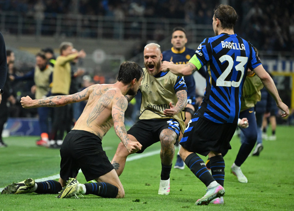 热议U16男足晋级：09三个中锋很幸福，希望终结无缘世少赛（U16男足晋级引热议：09梯队三中锋配置豪华，盼打破世少赛无缘魔咒）