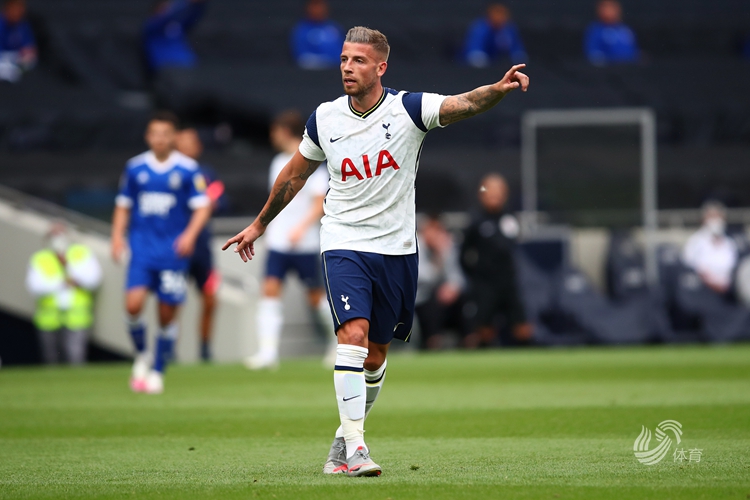 马卡：李刚仁正寻求离队，球员希望探索英超和意甲机会（马卡：李刚仁寻求转会，目标英超与意甲）